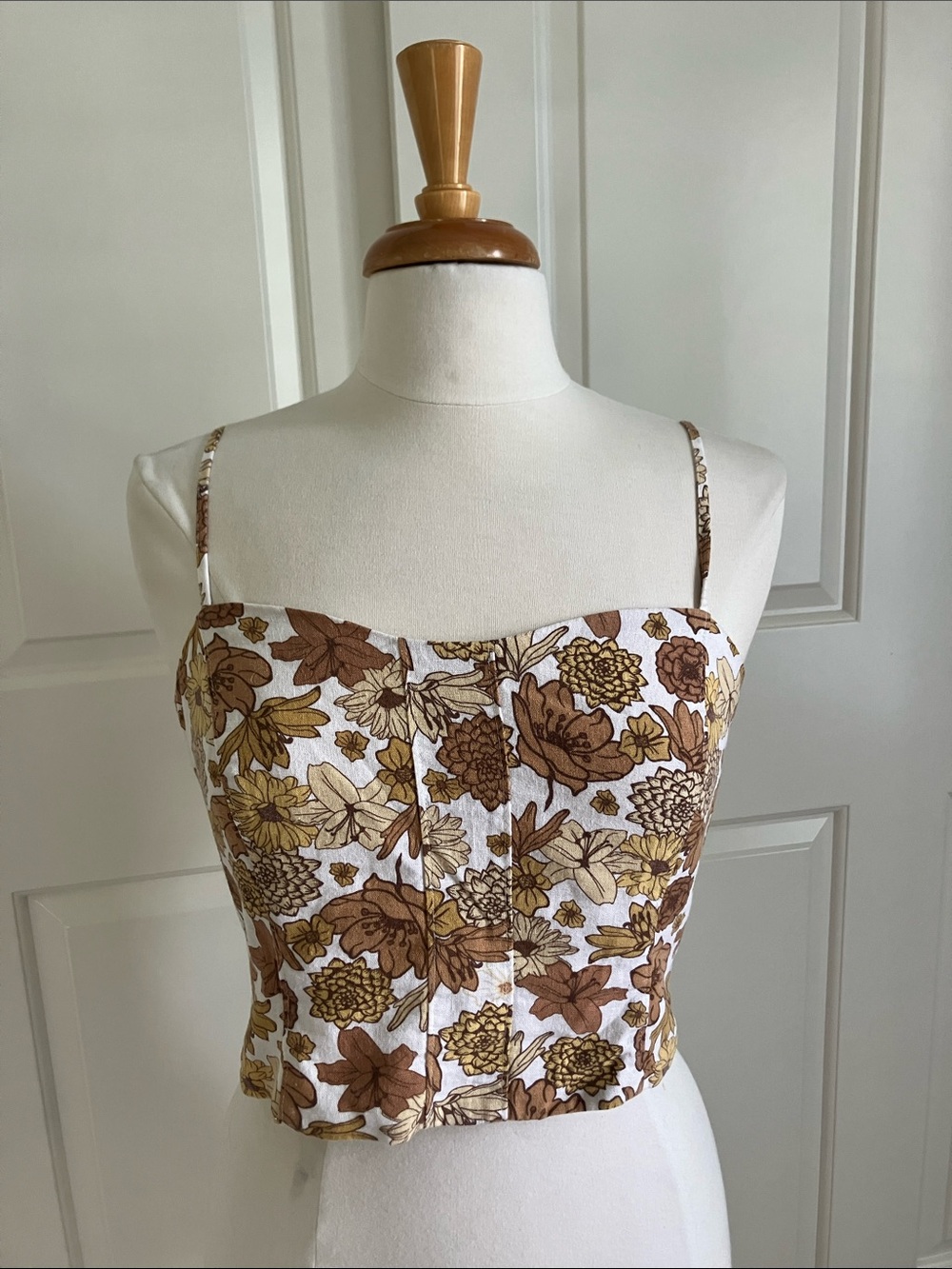 C&C California Brown & Cream Floral Spaghetti Strap Crop Top